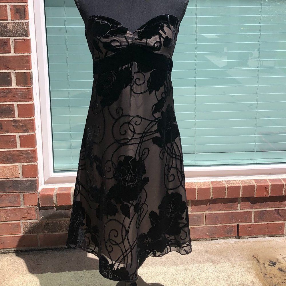 White House Black Market Strapless Dress - sz 8